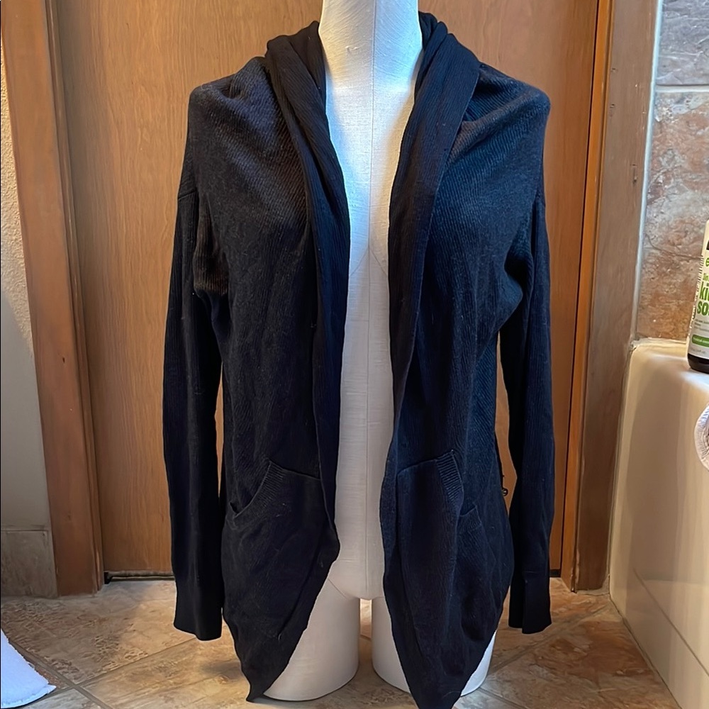 Women's Black Lululemon Sweater